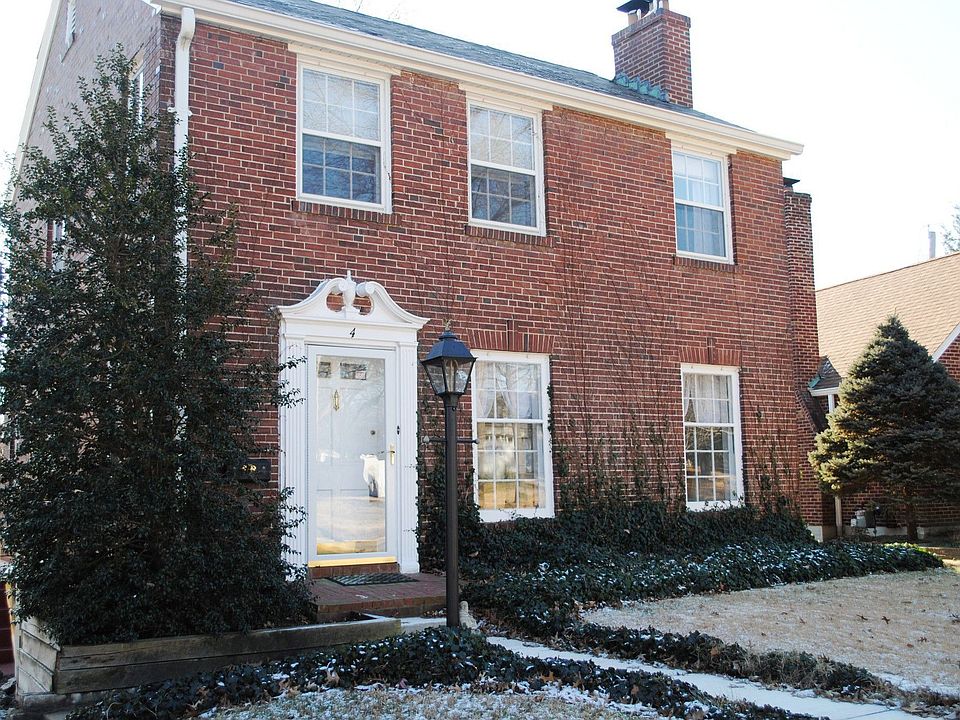 1st image of 4 Greendale Dr