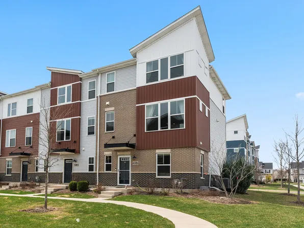 4181 Calder Ln, Aurora, IL 60504