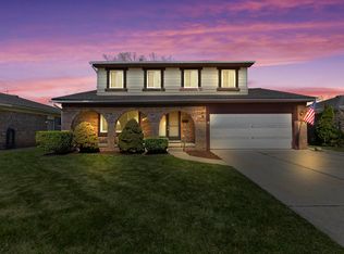 14155 Martin Rd, Warren, MI 48088