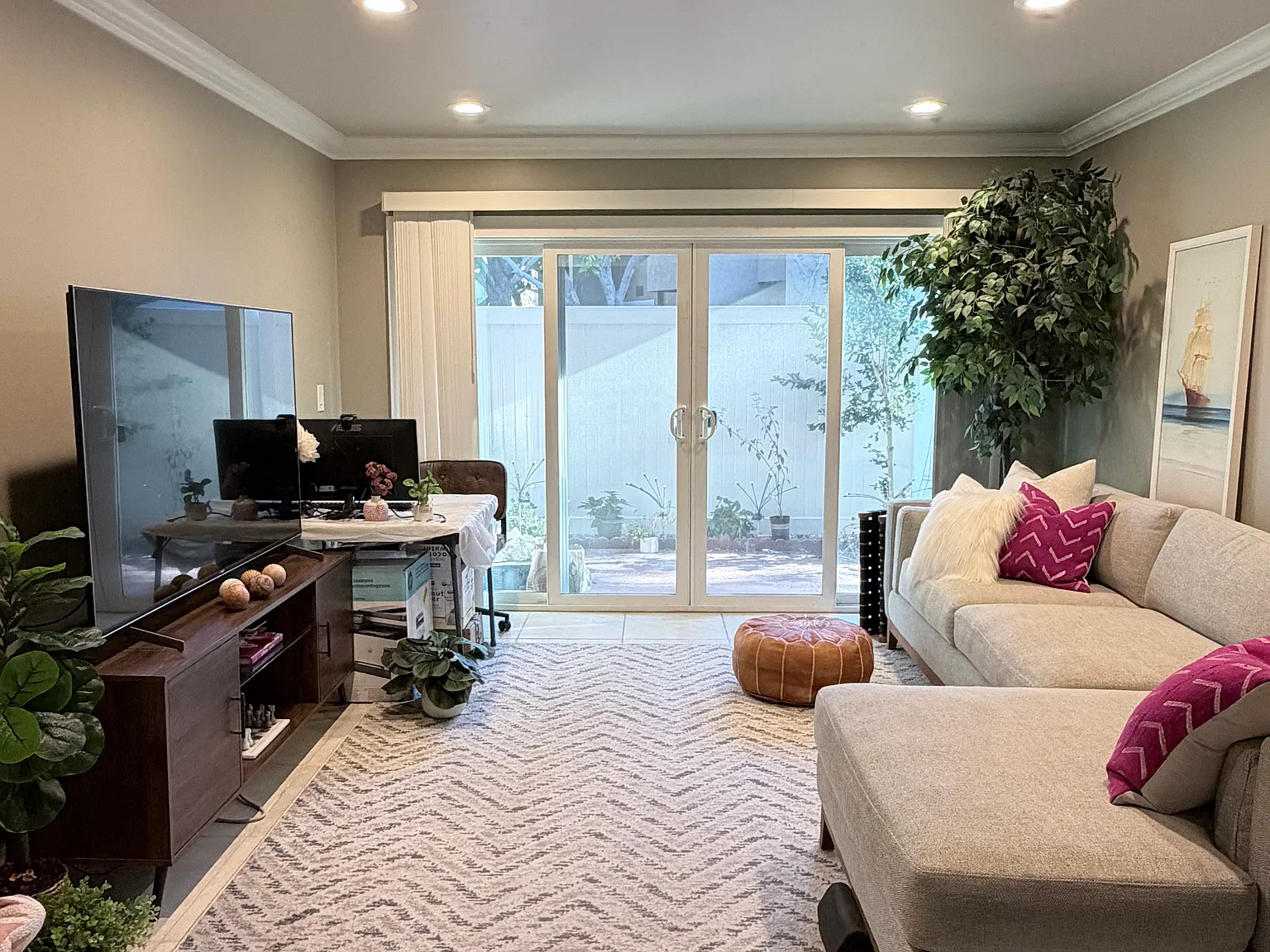 1 bed, 676 sqft, $2,325 — Photo 3