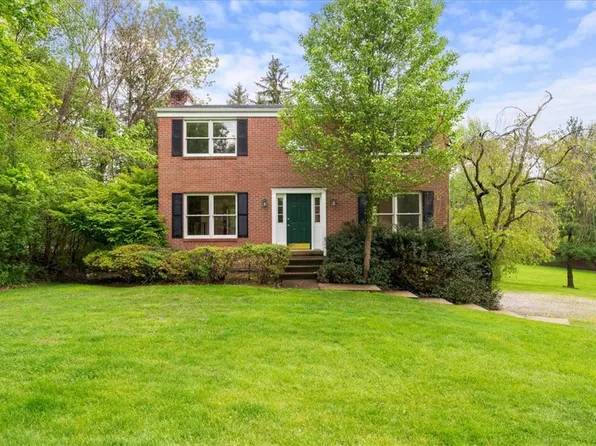 2842 Anderson Dr, Allison Park, PA 15101