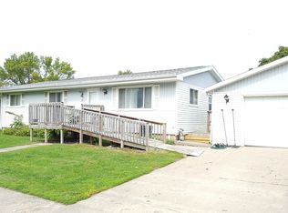 103 SE 4th St, Stuart, IA 50250