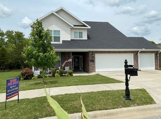 2719 S Cobalt Ave, Fayetteville, AR 72701