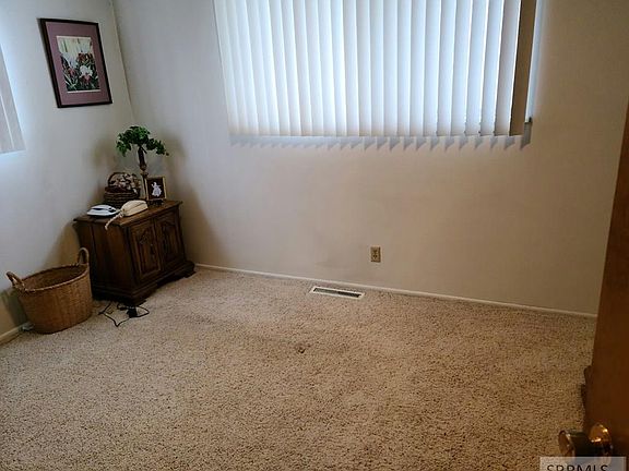 3rd image of 2211 Aegean Ave
