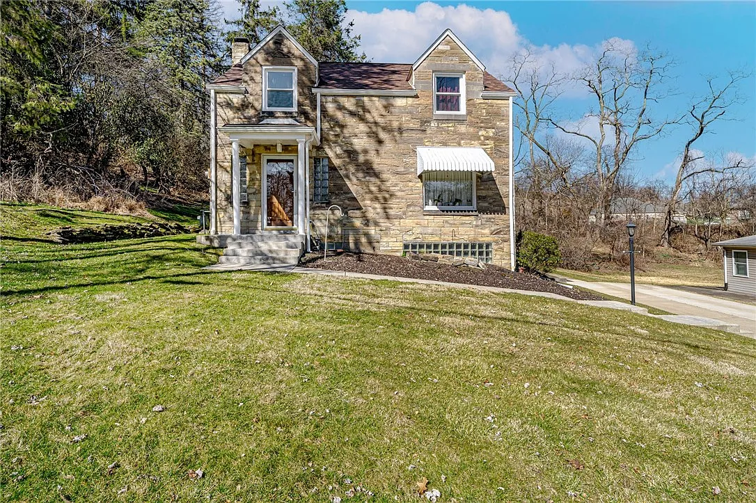 112 Gardenia Dr photo 1