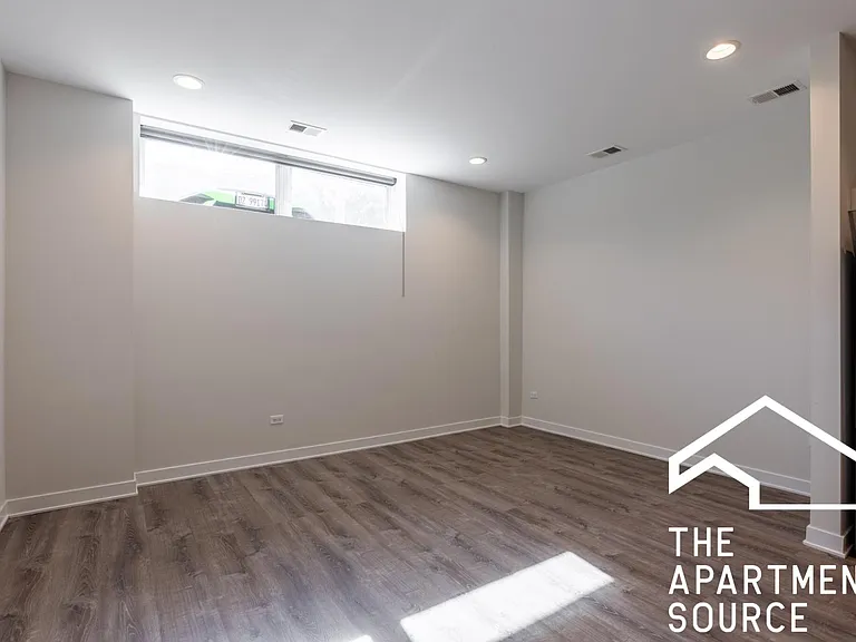 2247 W Lawrence Ave #G2 — Photo 20