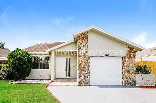 9810 SW 57th St Photo 1