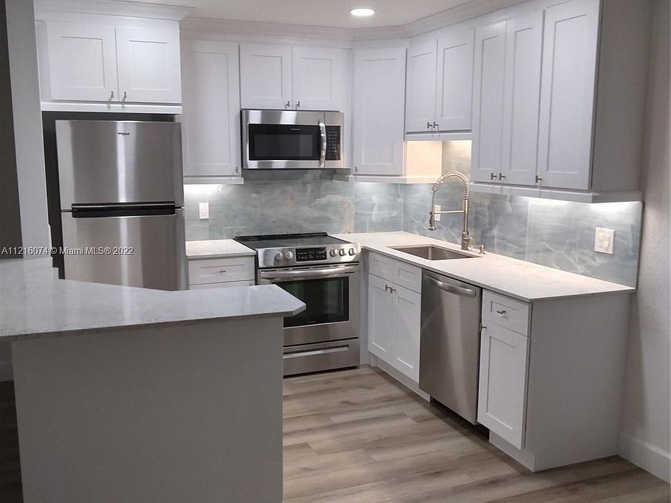 1st image of 82 Monaco Ct #B