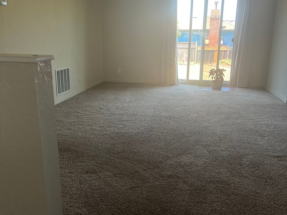 1st image of 1036 2nd Ave #B