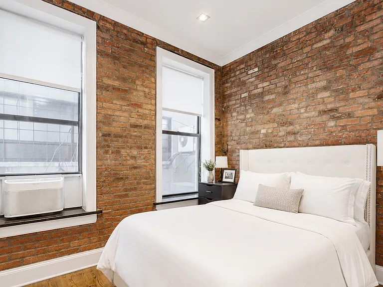 37 King St #3C — Photo 4