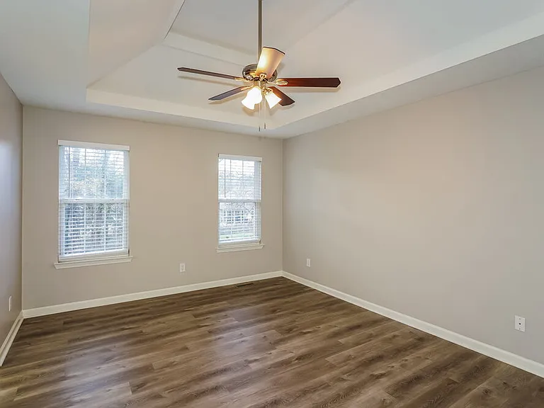 511 Parrish Way — Photo 9