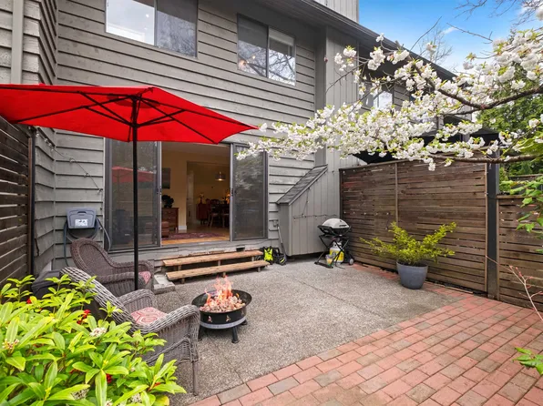 1930 Cedar Village Cres #81, North Vancouver, BC V7J 3M5