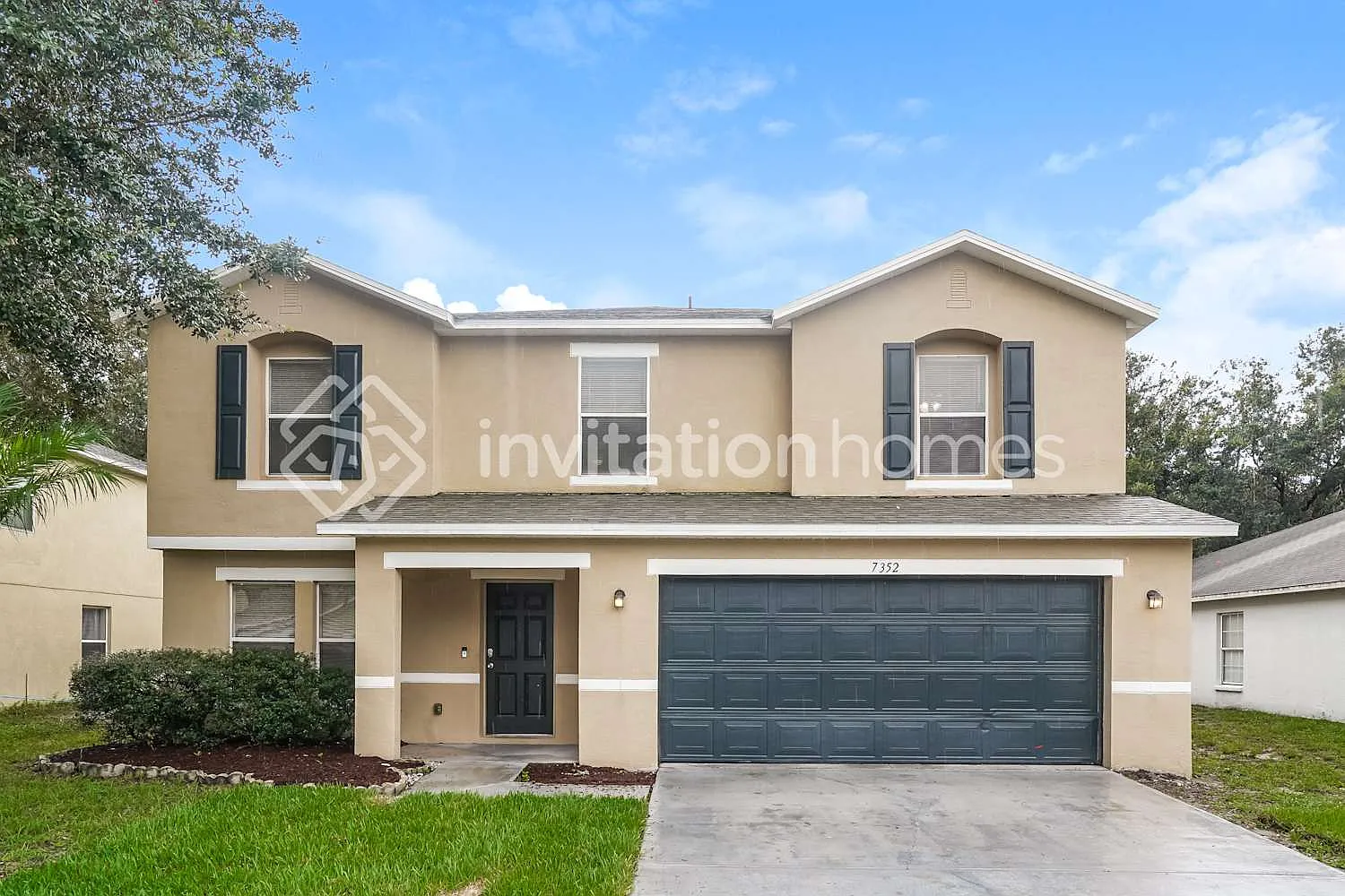 7352 Hunters Greene Cir Lakeland, FL 33810 — Photo 1