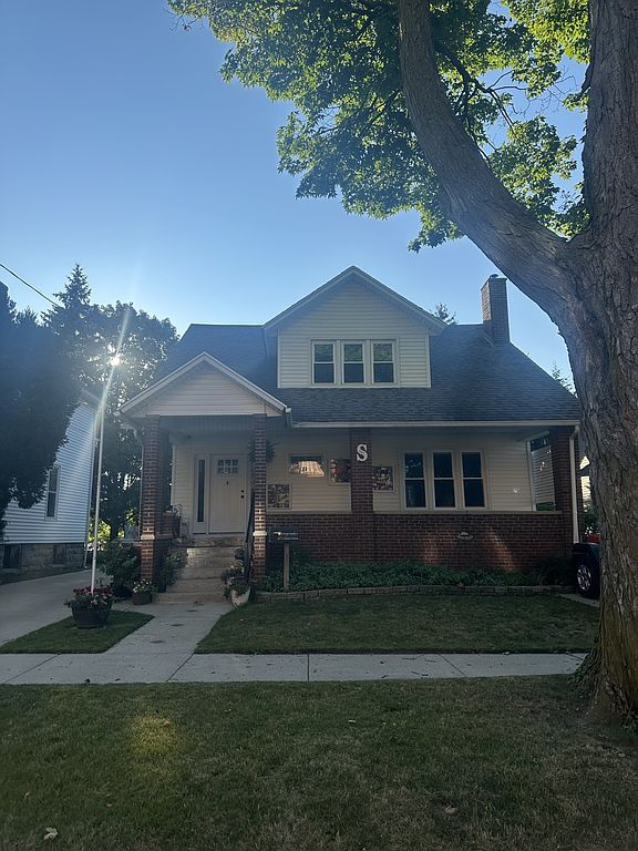 207 S Clinton Ave - Property Image