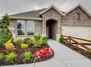 823 Philadelphia St, Royse City, TX 75189