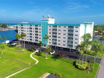 10216 Regal Dr APT 310, Largo, FL, 33774