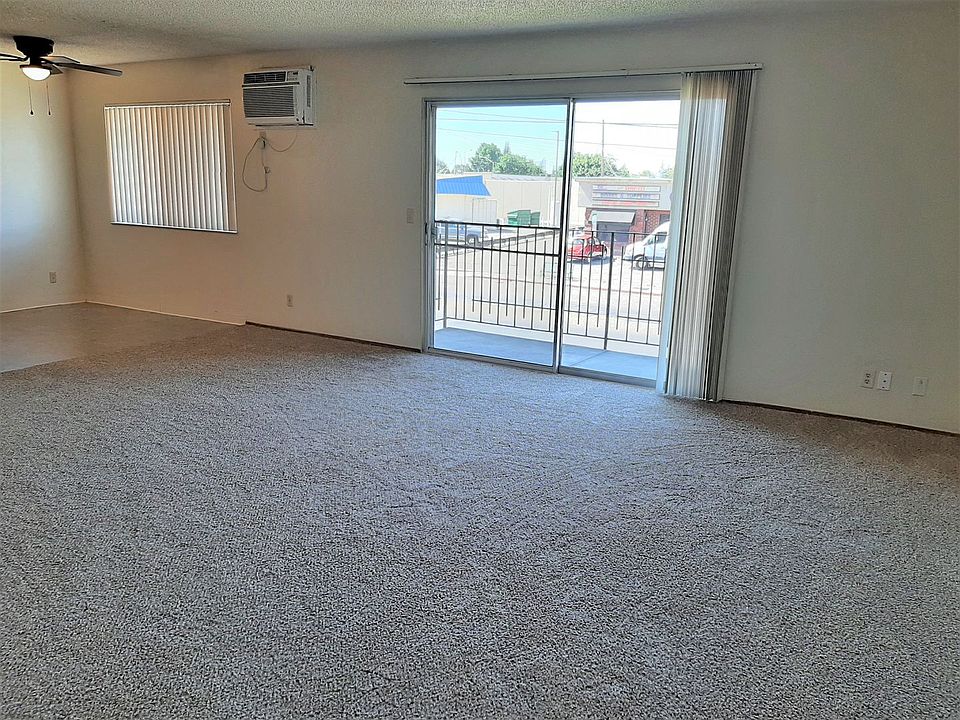 Lakewood Manor Apartments 1120 W Lockeford St Lodi CA Zillow