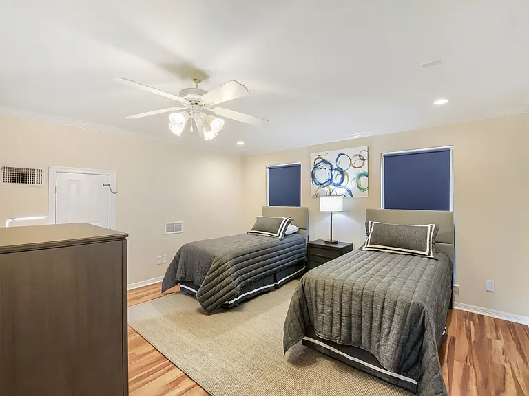 2828 W Holcombe Blvd #I — Photo 20