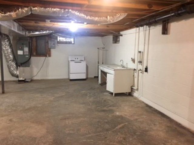 2nd image of 111 Arnold Ave