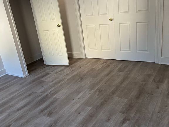 2nd image of 14 Close St Floor 1