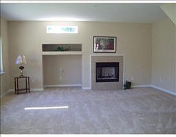 4th image of 1809 Davis Ave