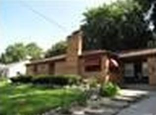 820 Powers Ave NW, Grand Rapids, MI 49504