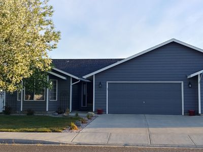8011 Langara Dr, Pasco, WA, 99301