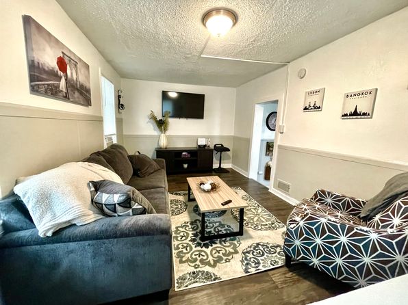 1113 William St APT 2