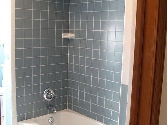 tiled full bathroom