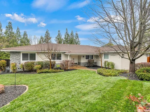 8517 Annette Engel Way, Fair Oaks, CA 95628