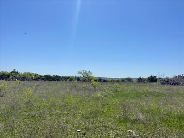 10 Broadway St, Meridian, TX 76665