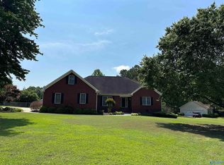 1261 Grace Ave NW, Arab, AL 35016