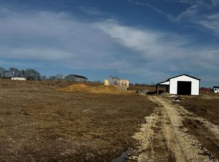 25436 Shoemaker Rd, Circleville, OH 43113