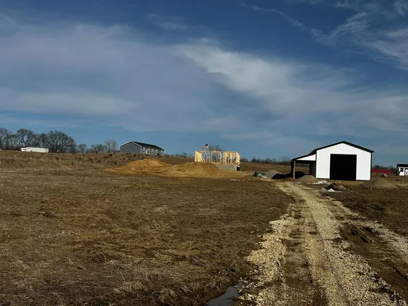 25436 Shoemaker Rd, Circleville, OH 43113