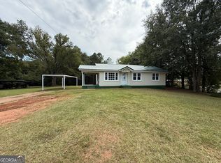 60 Priscilla Dr, Lagrange, GA 30241