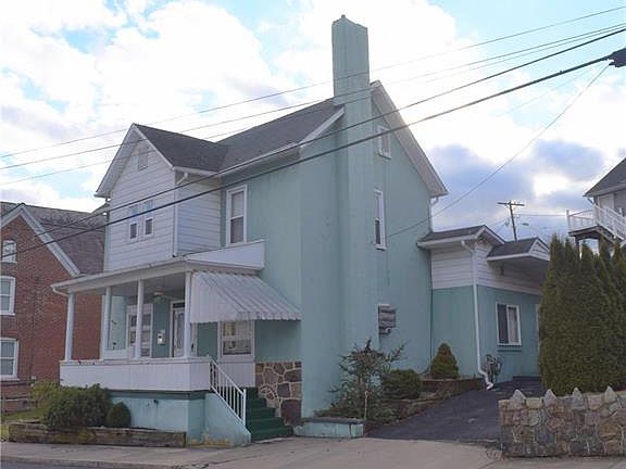2nd image of 162 Garibaldi Ave