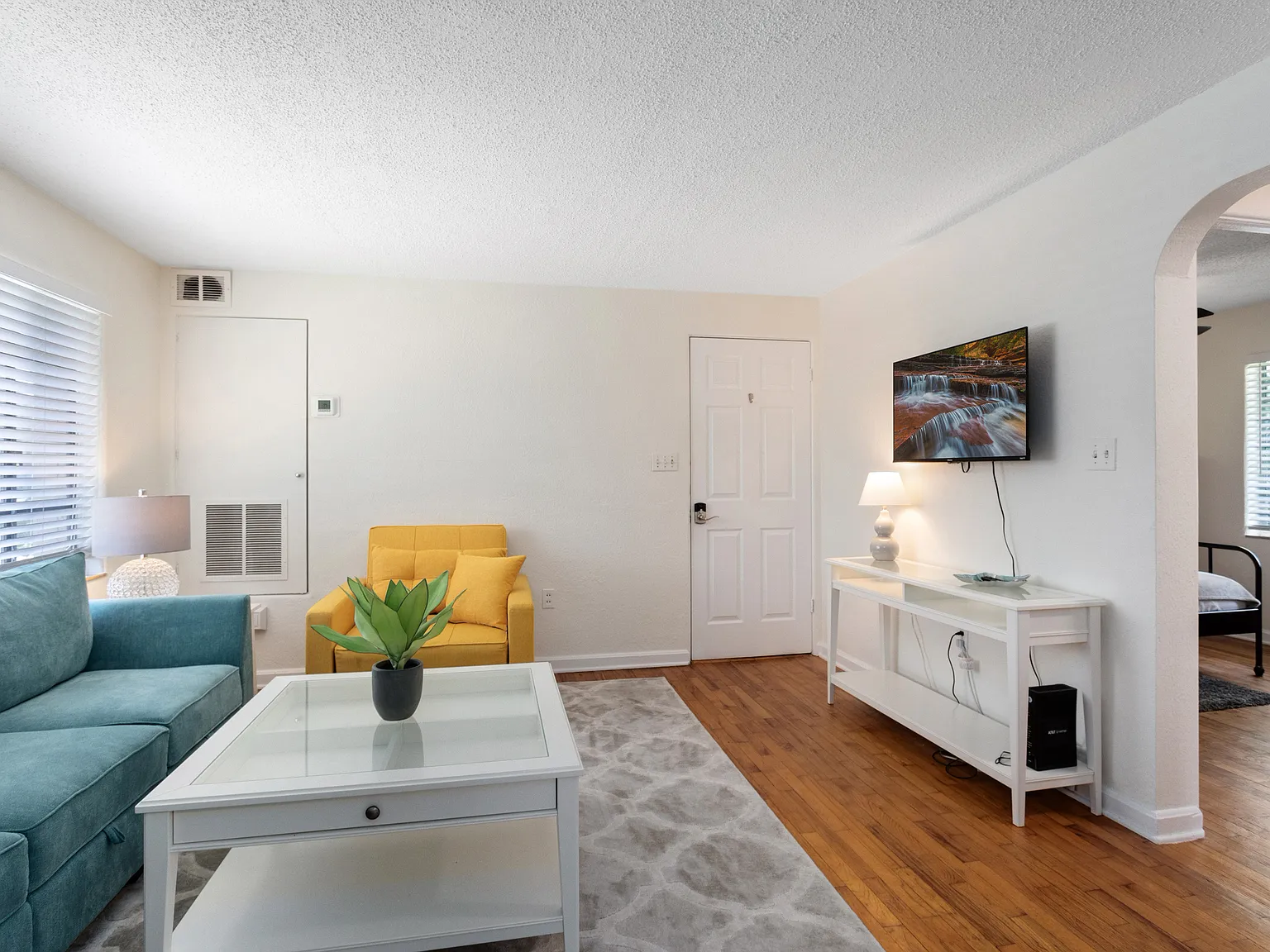 1 bed, 580 sqft, $1,500 — Photo 2