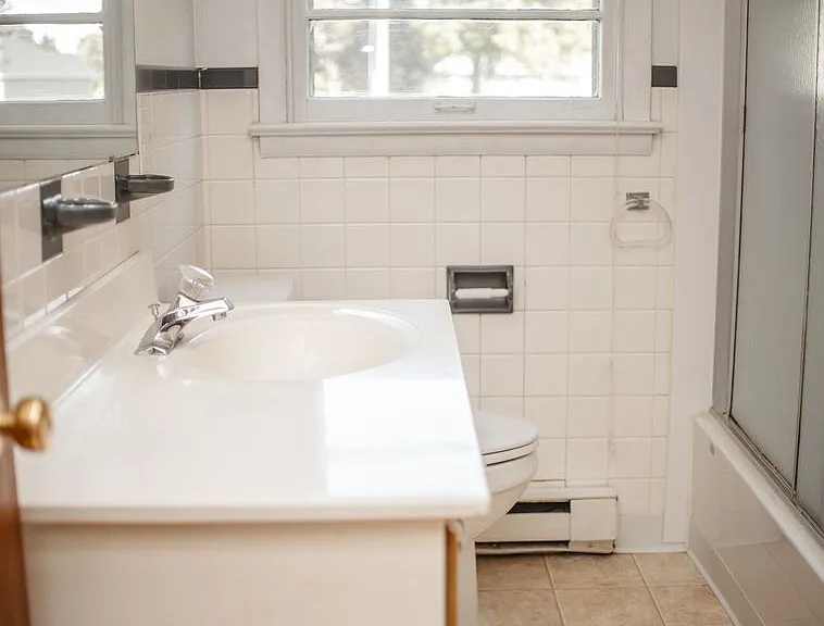 1012 Pecks Rd #1 — Photo 7