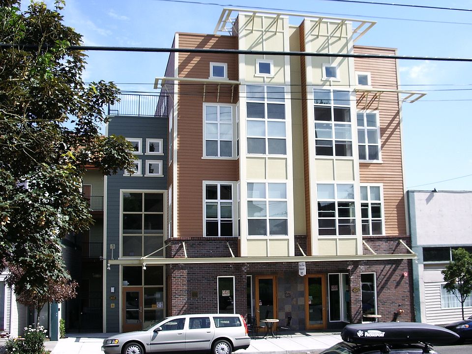 Apartment Building