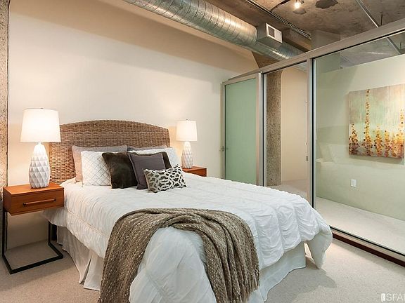 5th image of 650 2nd St Unit 302