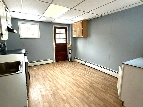 4th image of 1721 Brick Ave