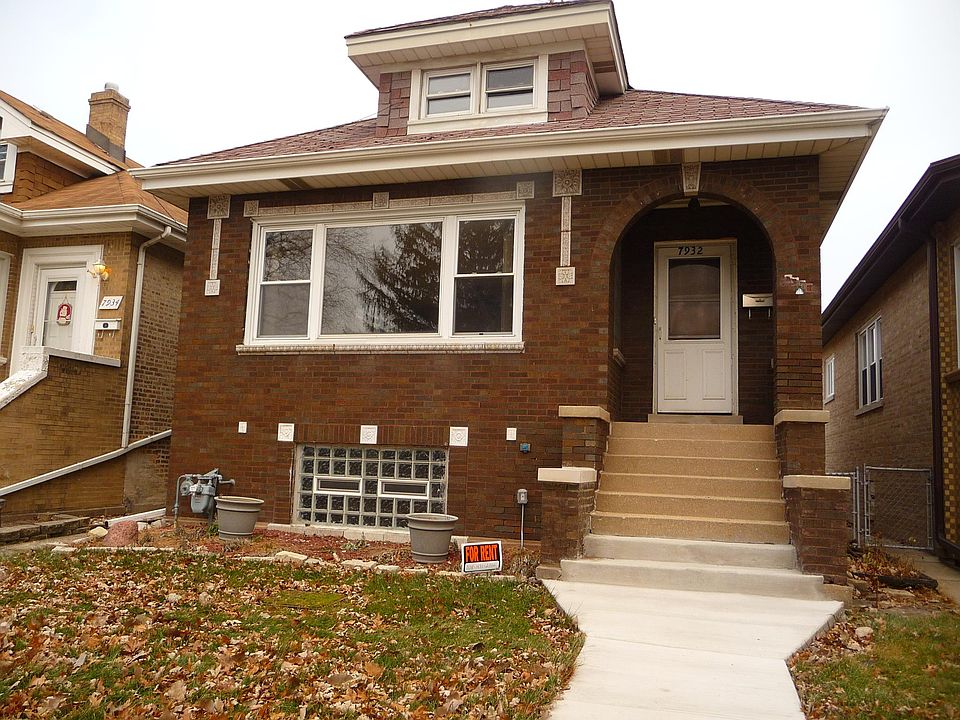 1st image of 7932 W Barry Ave