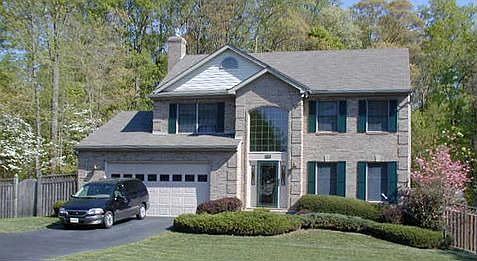445 Carriage Lane