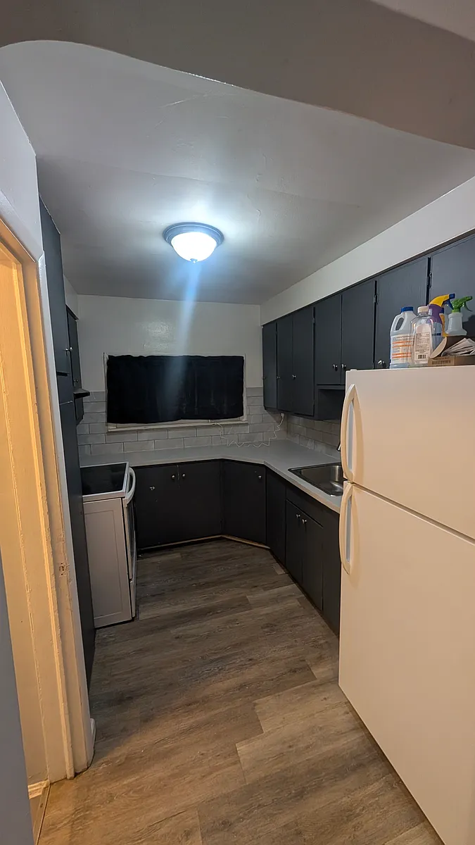 Kitchen - 17852 Toepfer Dr