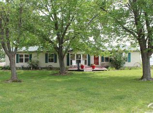 1018 E 2100th Rd, Eudora, KS 66025