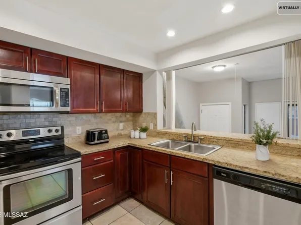 2744 N Country Club Rd, Tucson, AZ 85716