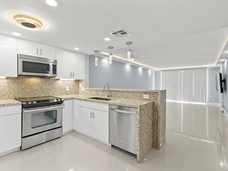 3580 S Ocean Blvd #8B — Photo 11
