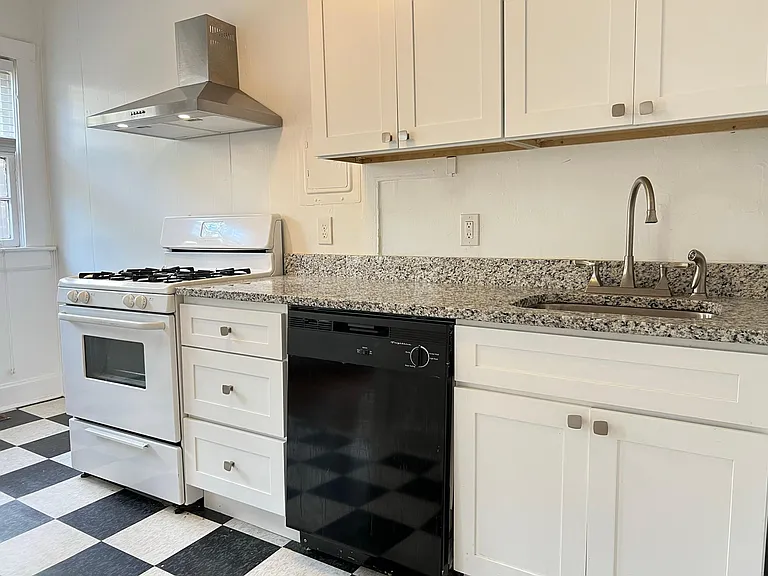 Stone kitchen counters