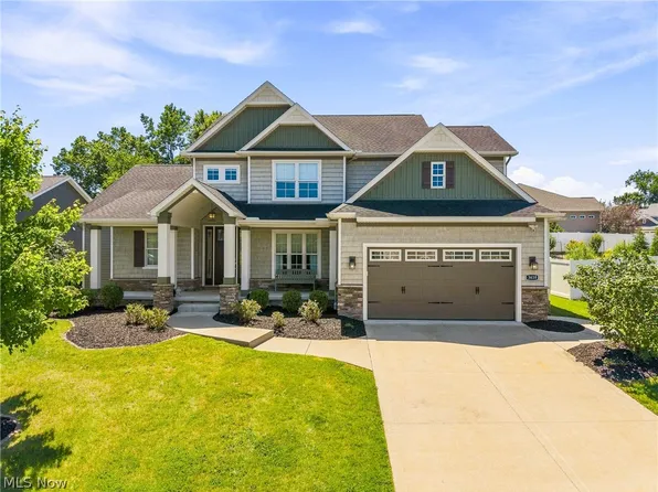 3610 Lake Center St NW, Uniontown, OH 44685