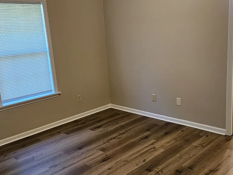 122 Wedgewood Dr #9 — Photo 7